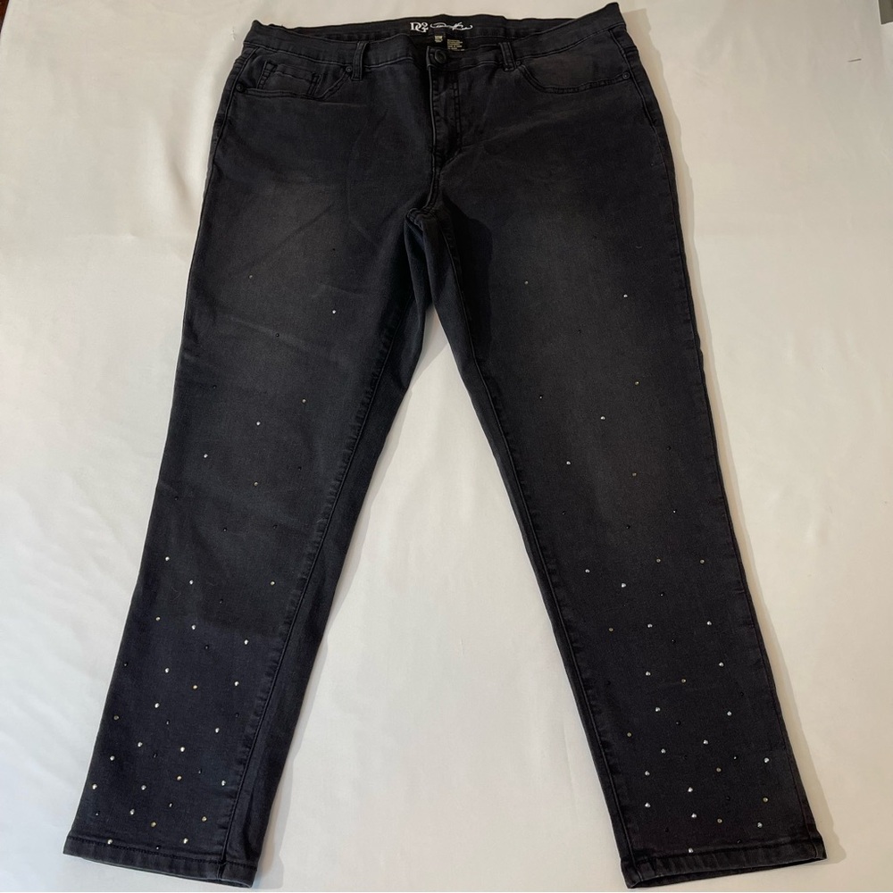 DG2 DIANE GILMAN WOMENS FADED BLACK JEANS, SIZE 18W VERY GOOD CONDITION …